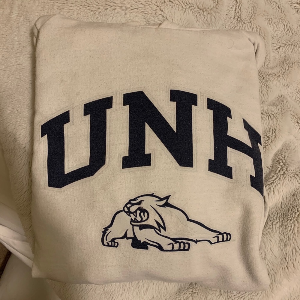 White UNH hoodie
